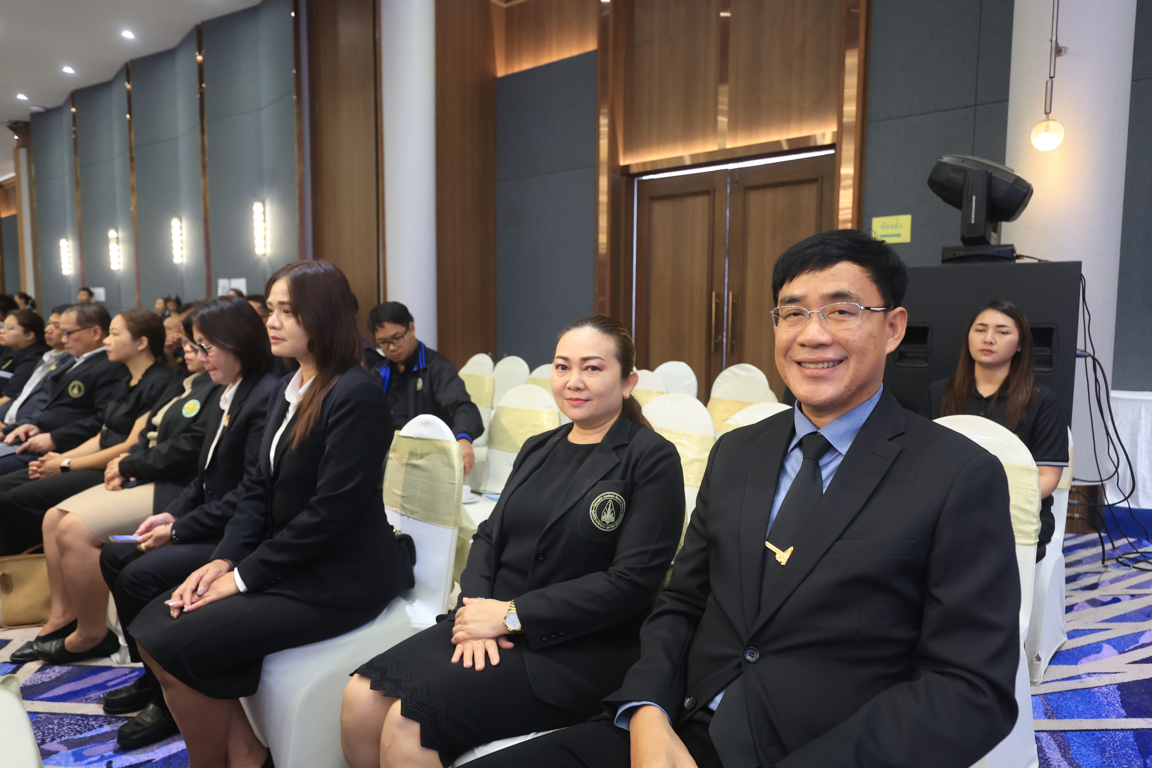 title - ส.ป.ก. เซ็น MOU มข. ด้านวิชาการและเทคโนโลยี หนุนสำรวจ ออกแบบด้านวิศวกรรม เสริมและพัฒนาโครงสร้างพื้นฐานในเขตปฏิรูปที่ดิน
